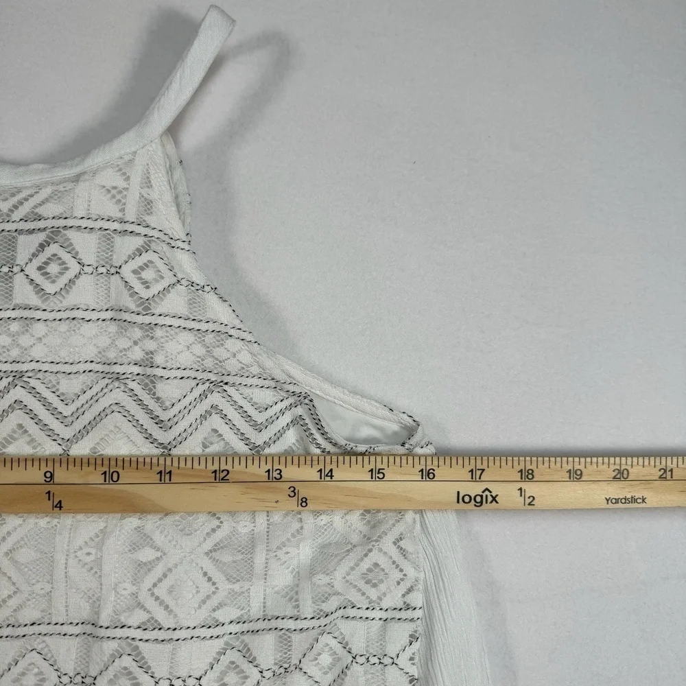 Ethereal Sleeveless High Neck Top Womens Size Medium Layered Lace Tie Back White